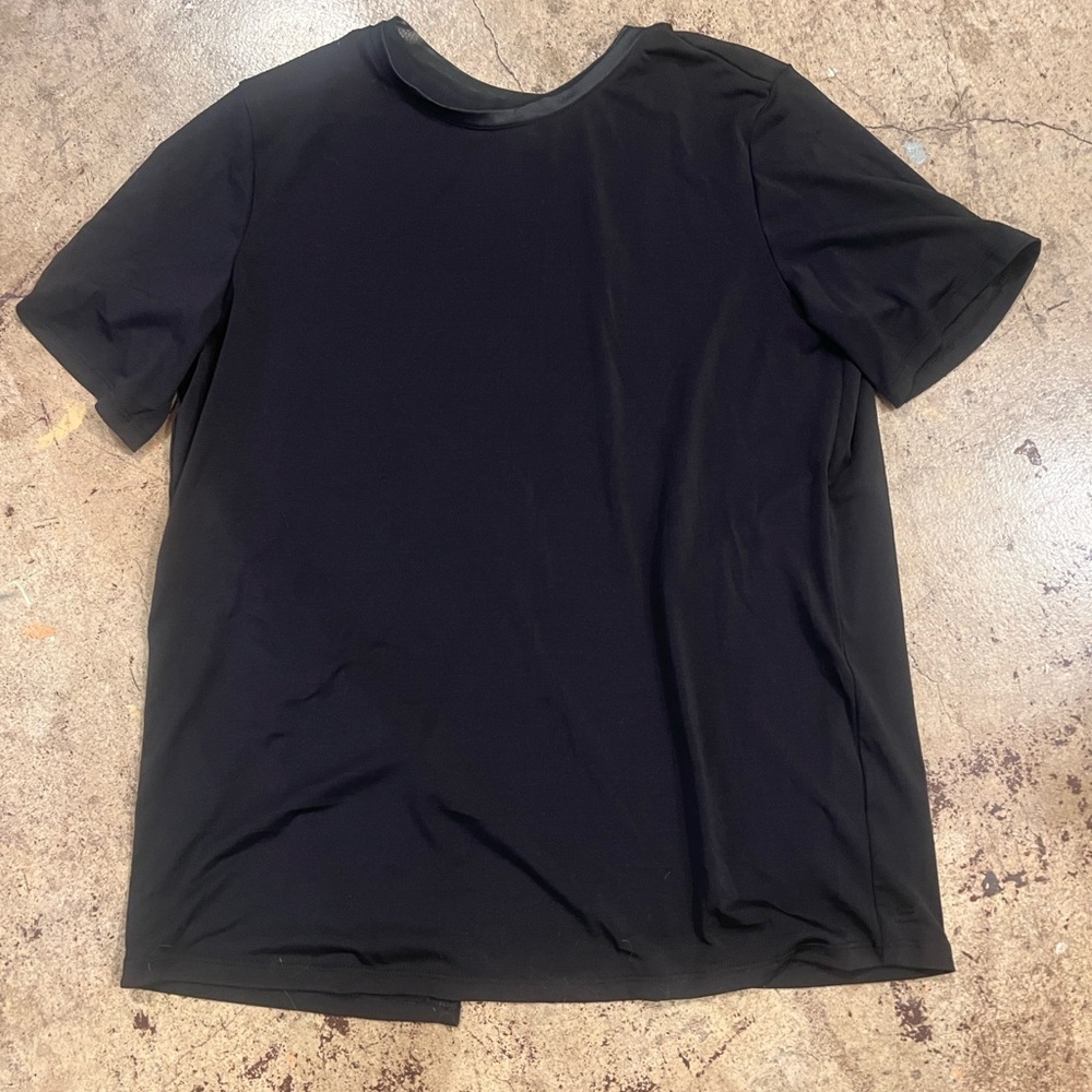 Fabletics Split Back Tee (2) - image 1